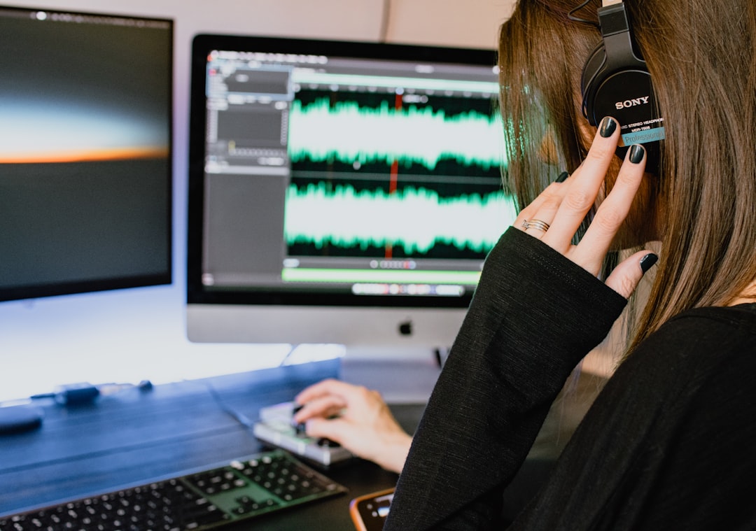 Photo Headphones, microphone